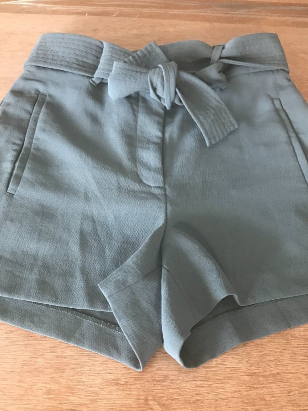 Wilfred Tie Front Paperbag Shorts Women 4 Green Belted High Rise Sculpting 20094